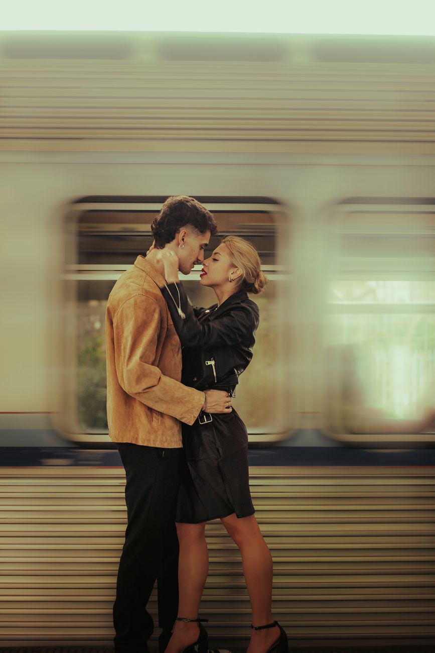 Pareja abrazada