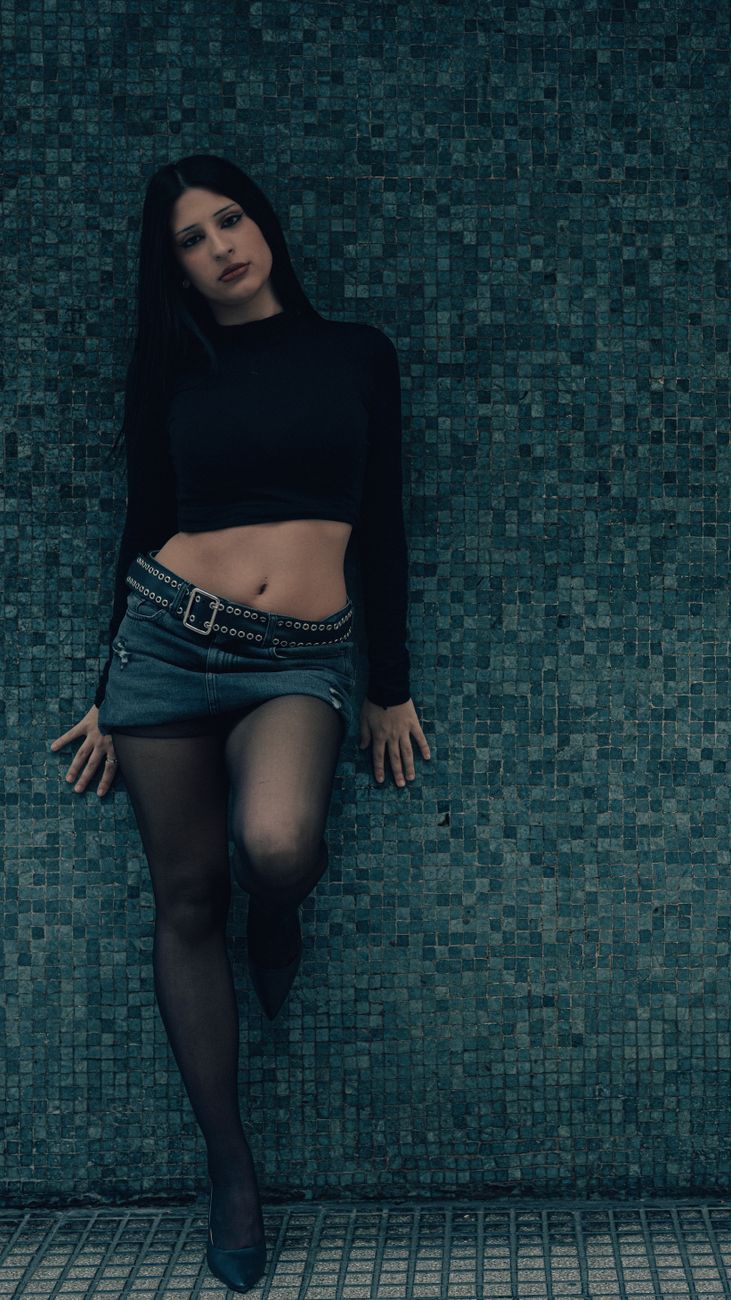 Mujer joven y seductora